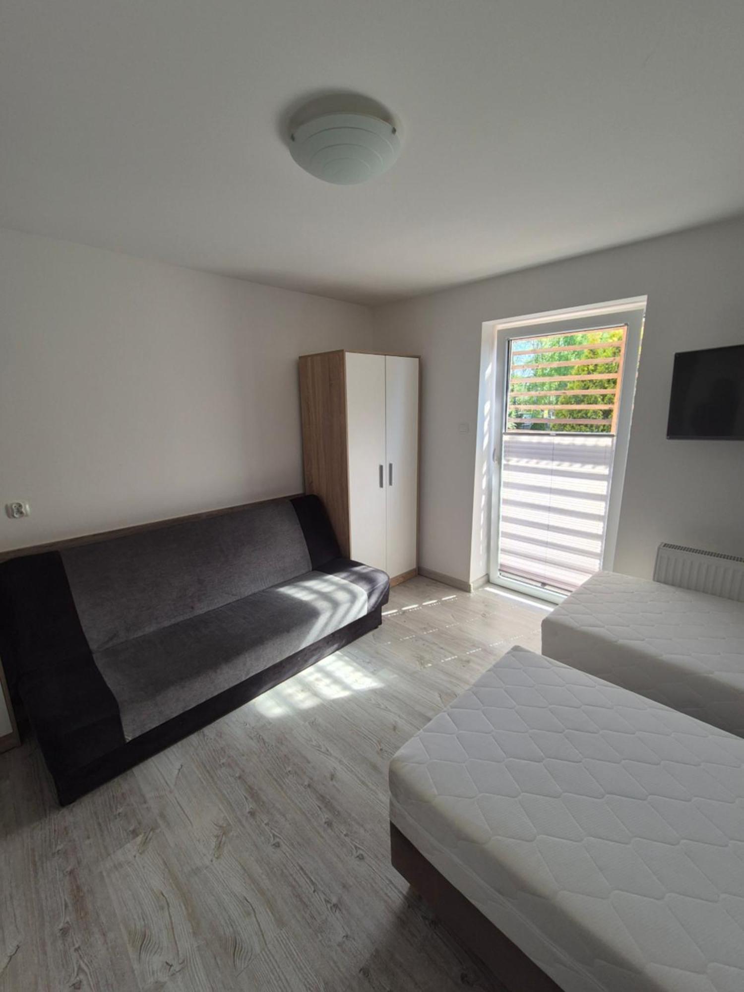 Dom Przy Plazy Apartment Дзвиржино Екстериор снимка