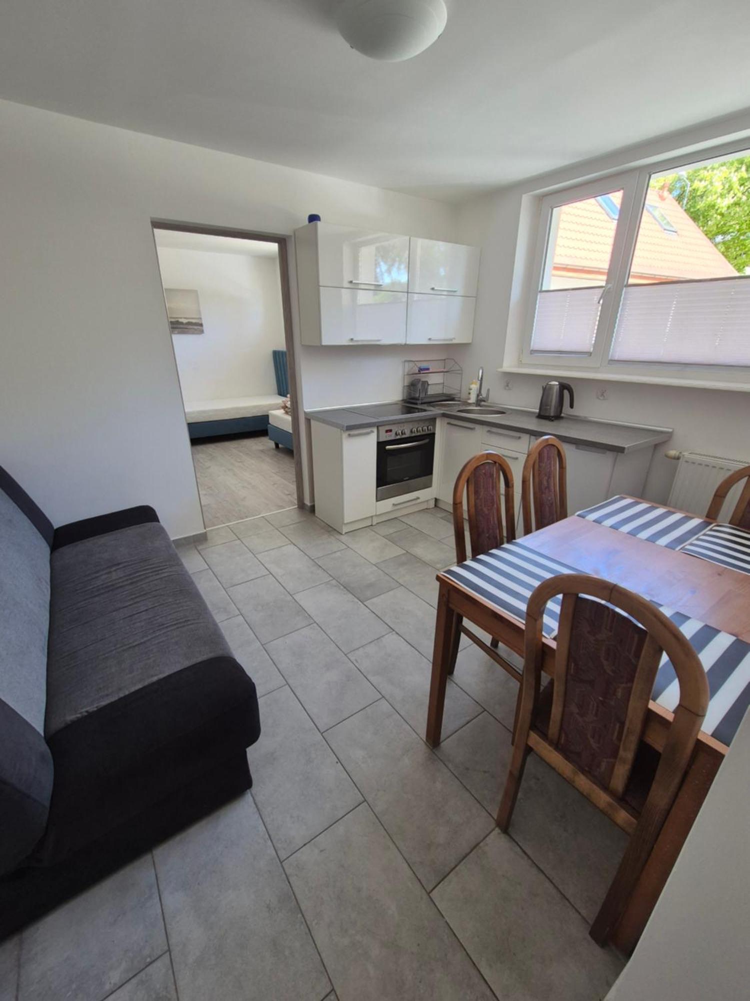 Dom Przy Plazy Apartment Дзвиржино Екстериор снимка